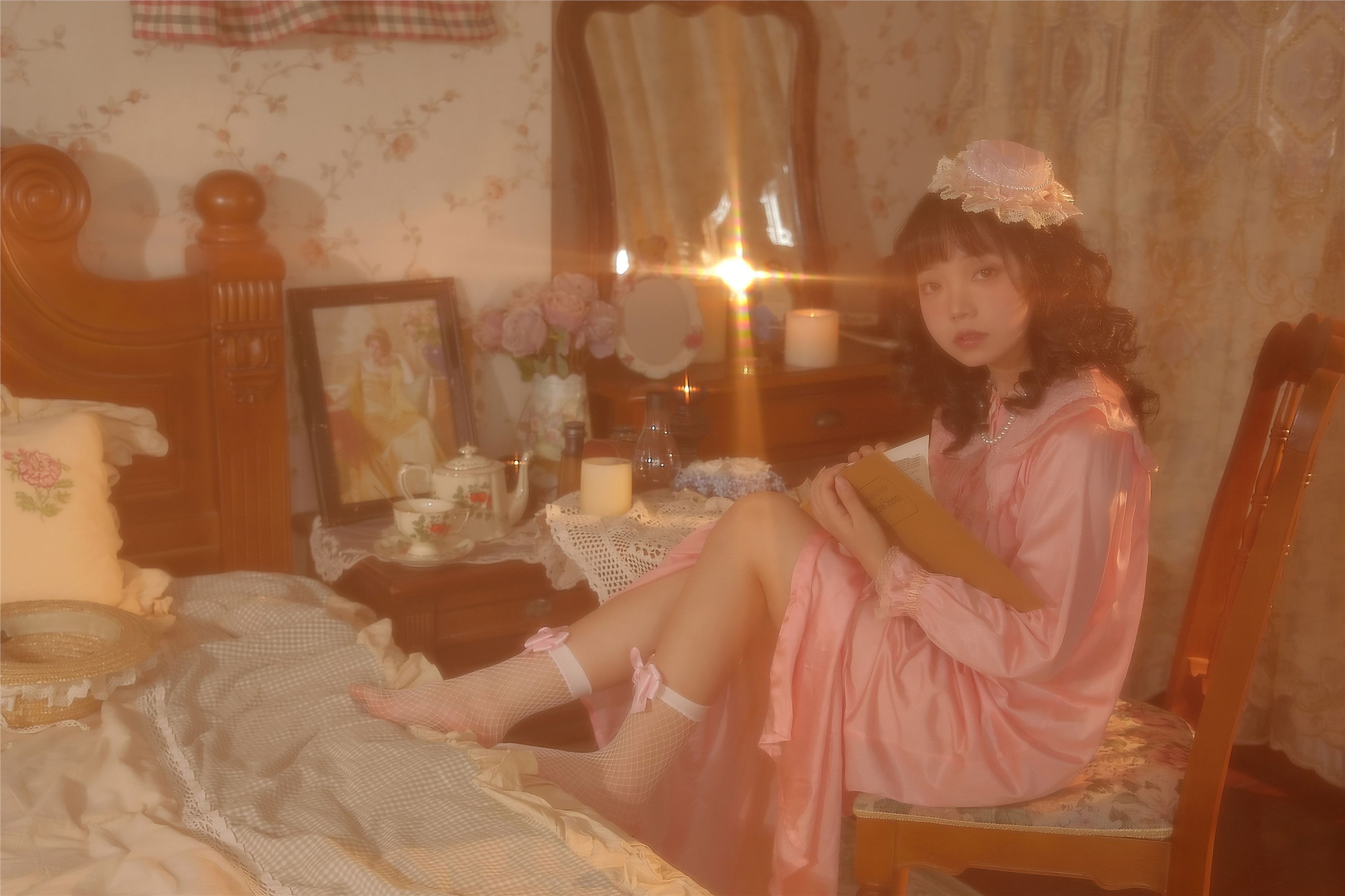 YITUYU艺图语 2025.02.01 法式少女 贝贝bu睡觉